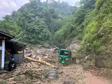 बाढीपहिरोबाट ज्यान गुमाएकाहरूको परिवारलाई एक लाख दिइने