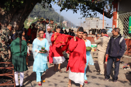 गोरखा दरबारबाट काठमाडौं पठाइयो फूलपाती