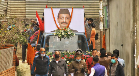 नेता नवीन्द्रराज जोशीको अन्तिम बिदाइ (तस्वीरहरू)