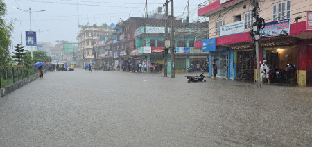 देशका मध्य र पूर्वी भागमा अत्यधिक पानी, कहाँ कति पर्‍यो?