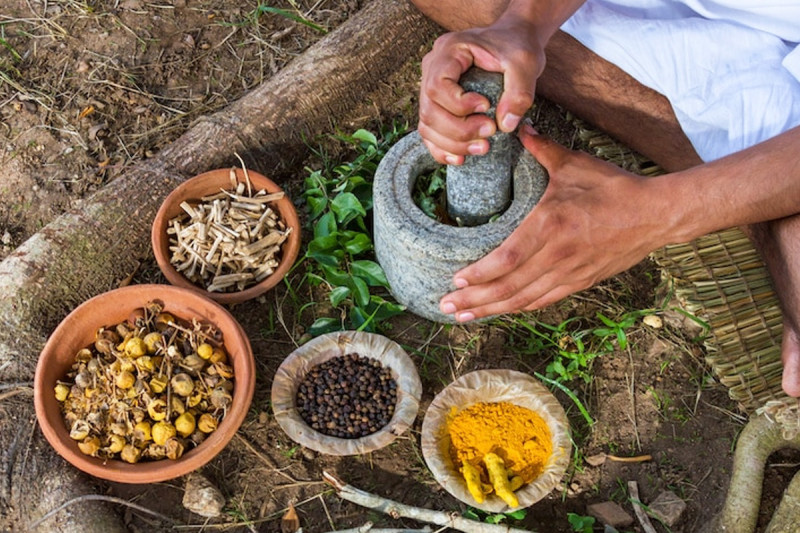 नक्कली आयुर्वेदिक औषधिले झन् बल्झिन्छ व्यथा