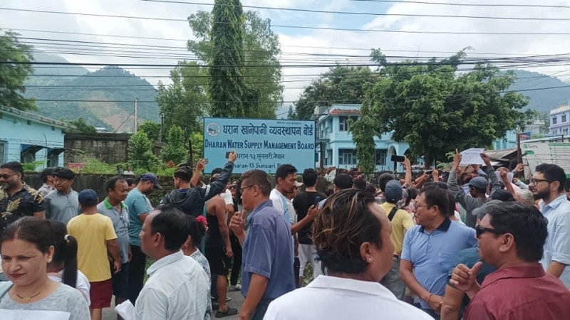 धरान खानेपानी बोर्डमा लगाइएको ताला तत्काल खोल्न उच्च अदालतको आदेश