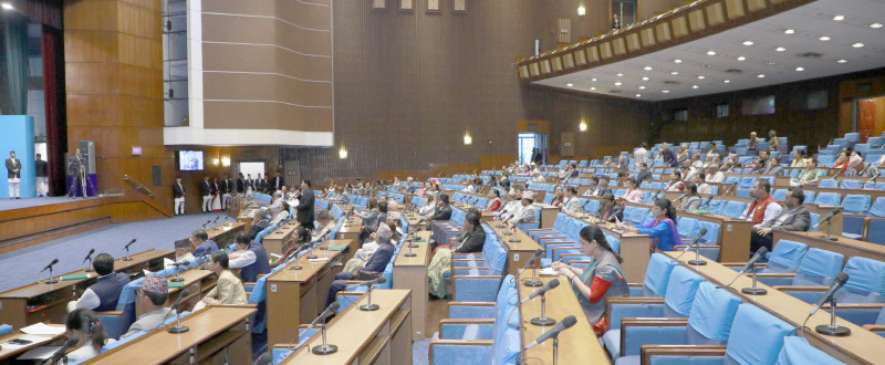 संसद् सचिवालयका कर्मचारीको विरोधले प्रतिनिधि सभाको बैठक स्थगित
